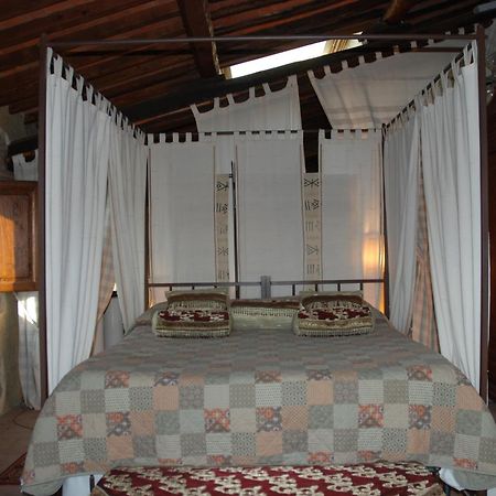 Podere Le Buche Pelago Екстериор снимка